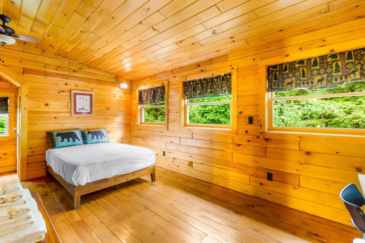 Lost Pond Cabin Schroon Lake Eksteriør billede